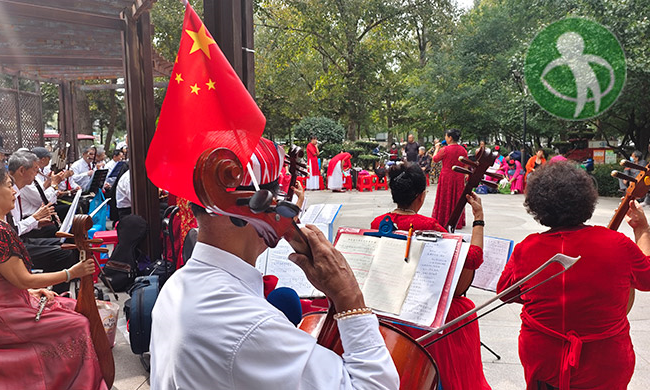 国庆中秋双节共庆，呼市金錾拉弯厂与您携手共进！